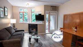 Alpenglow Lodge Studio with Pool Views by MVA